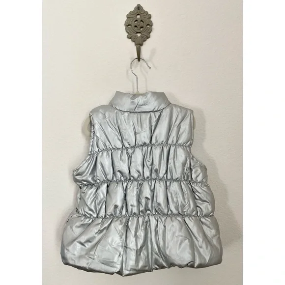 Buffalo David Bitton • Girls Metallic Silver Quilted Sleeveless Puffer Vest - Picture 9 of 12